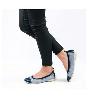 Old Navy Blue Denim Blend Scrunch Ballet Flats Size 6